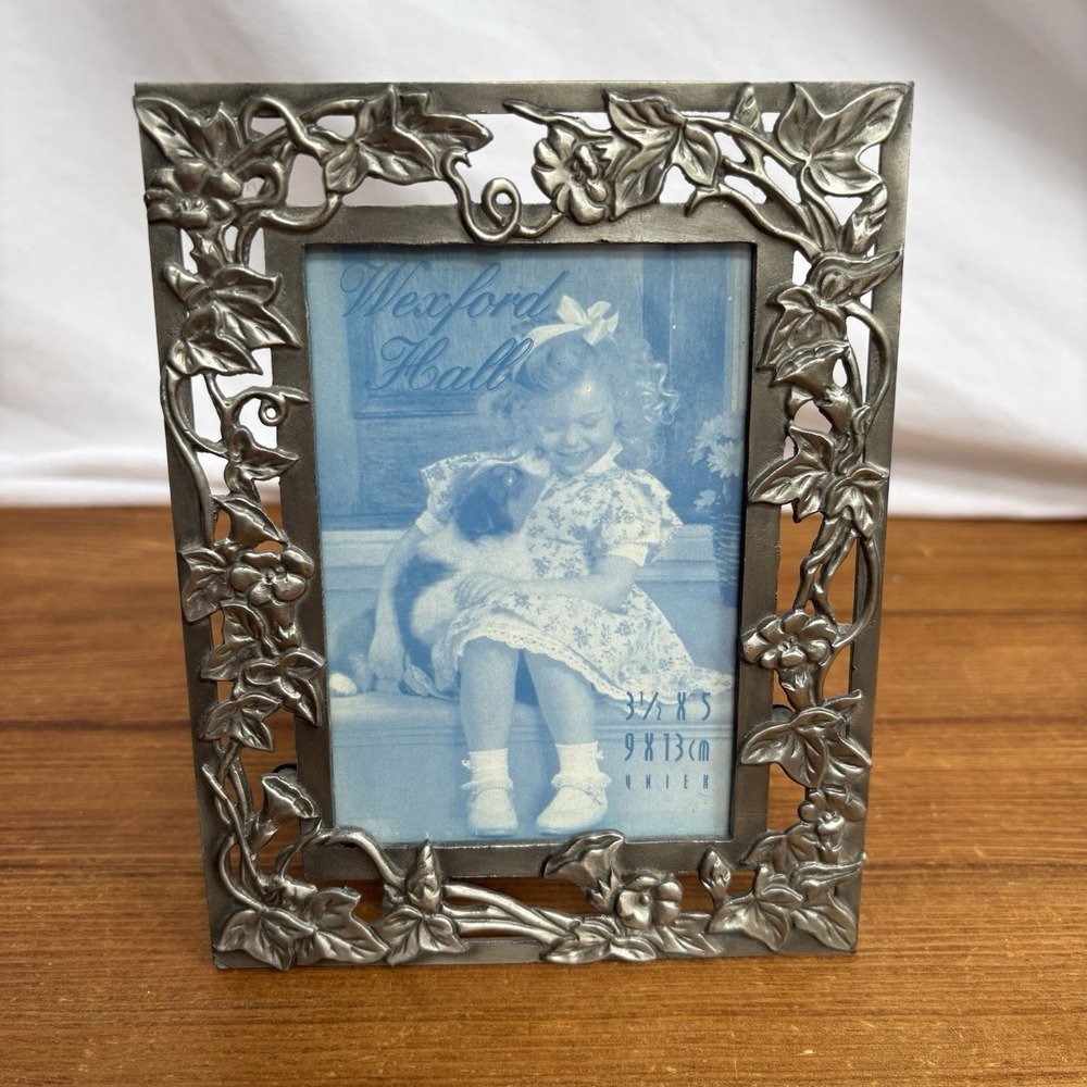 Wexford Hall Silver Metal Ornate Floral Leaf Photo Frame 3.5x5"